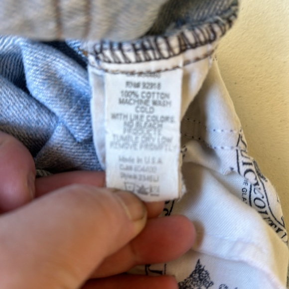 JUICY COUTURE | Vintage Y2K Distressed Light Wash Boot Cut Jeans - Picture 10 of 13